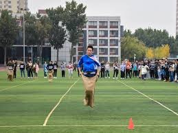 [游泳]张展硕夺得男子200米个人混合泳冠军