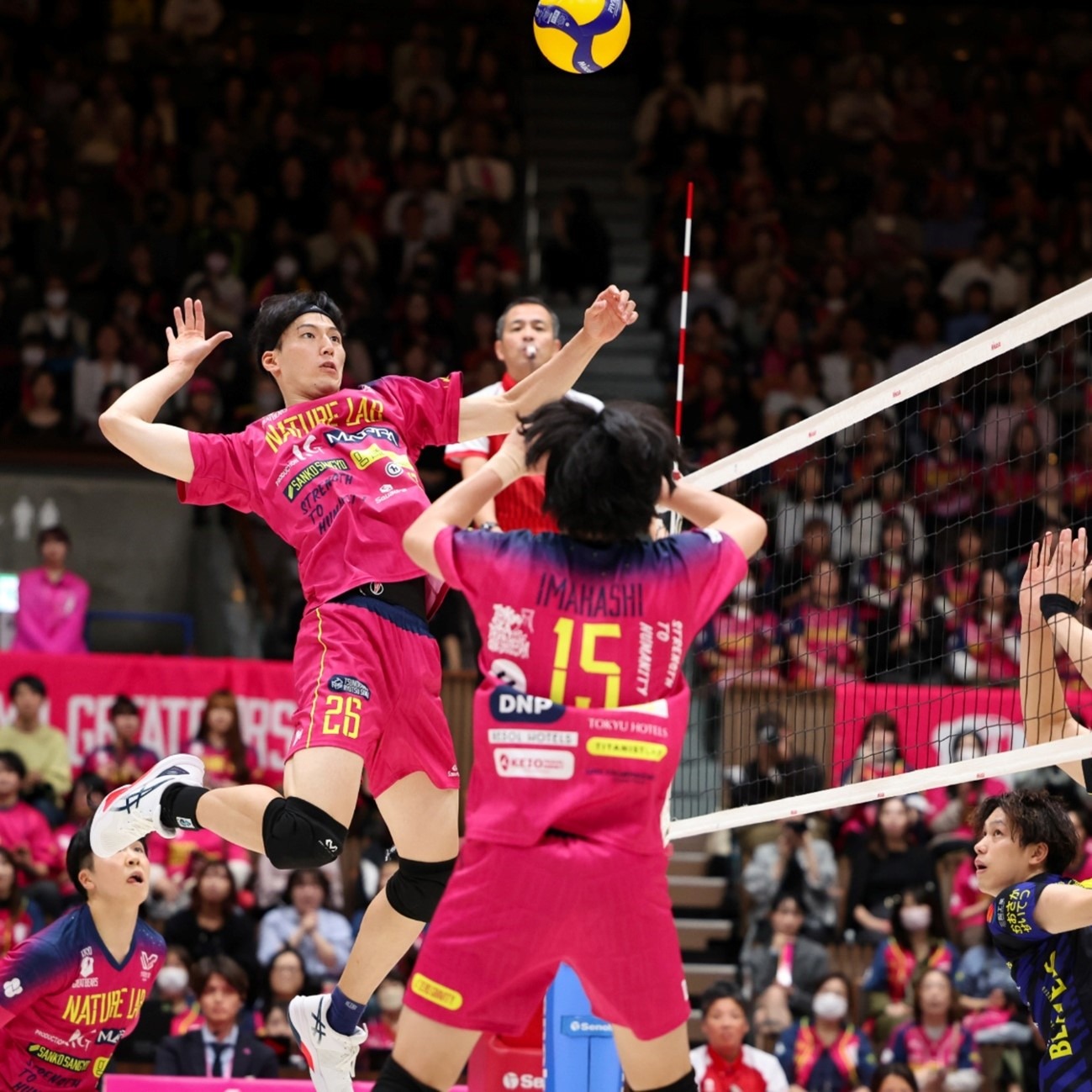 FIFA最新排名：阿根廷第一，国足第88