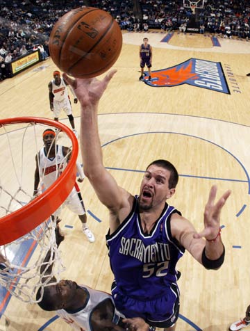 综合而言 综合而言